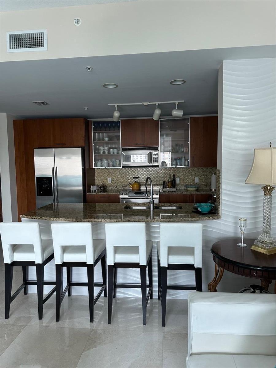 Photo of 1945 Ocean #609, Hallandale Beach, Florida, 33009 - Qq2