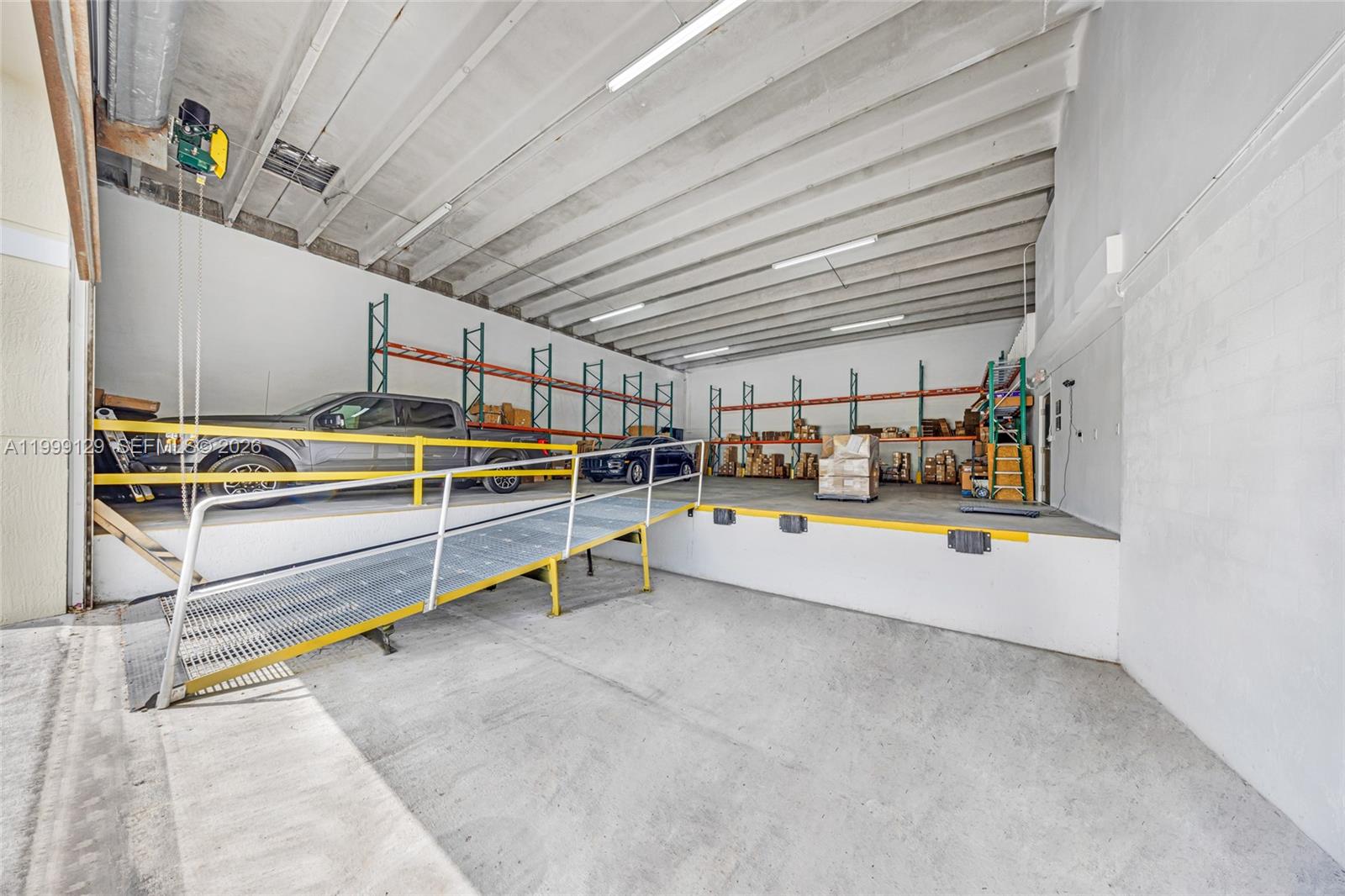 8009  /   sq. ft. $ 2026-04-11 0 Photo