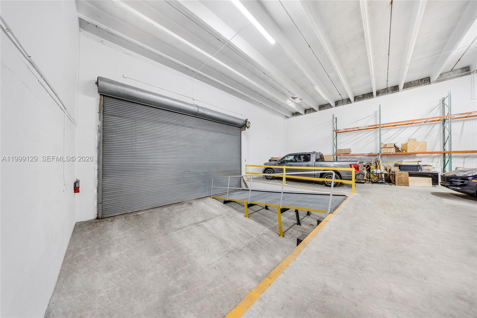 8009  /   sq. ft. $ 2026-04-11 0 Photo