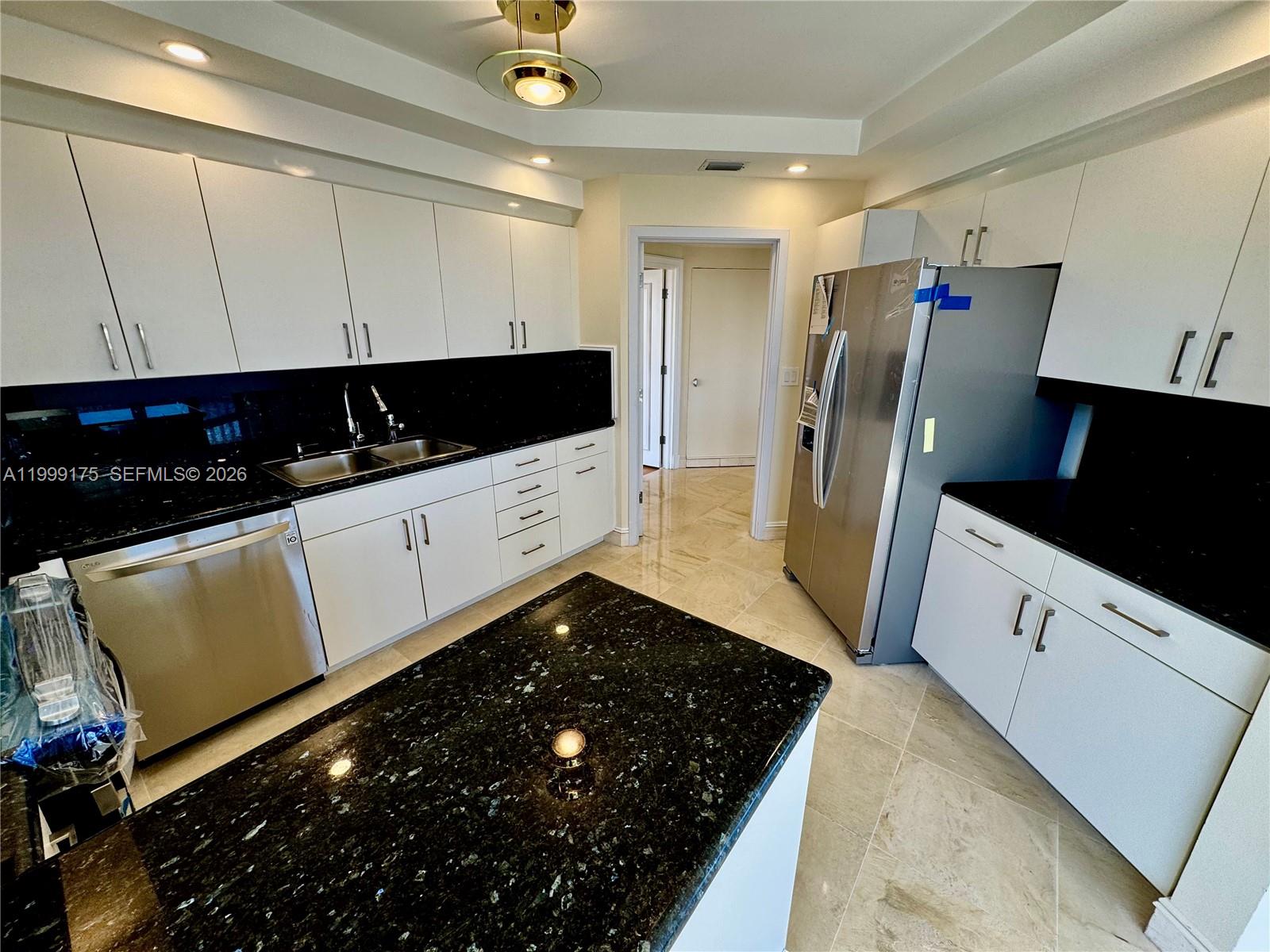 1801 3 / 3 2040 sq. ft. $ 2026-04-23 0 Photo