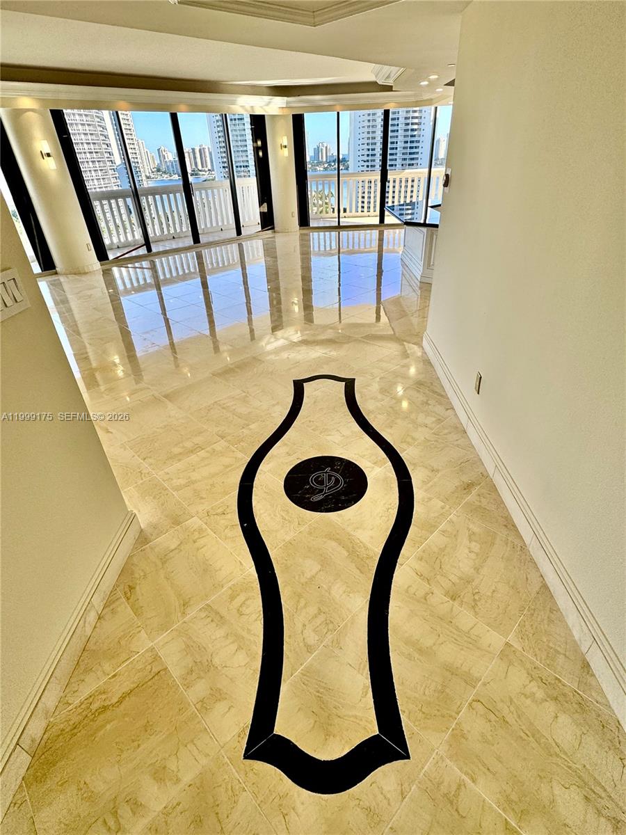 1801 3 / 3 2040 sq. ft. $ 2026-04-23 0 Photo