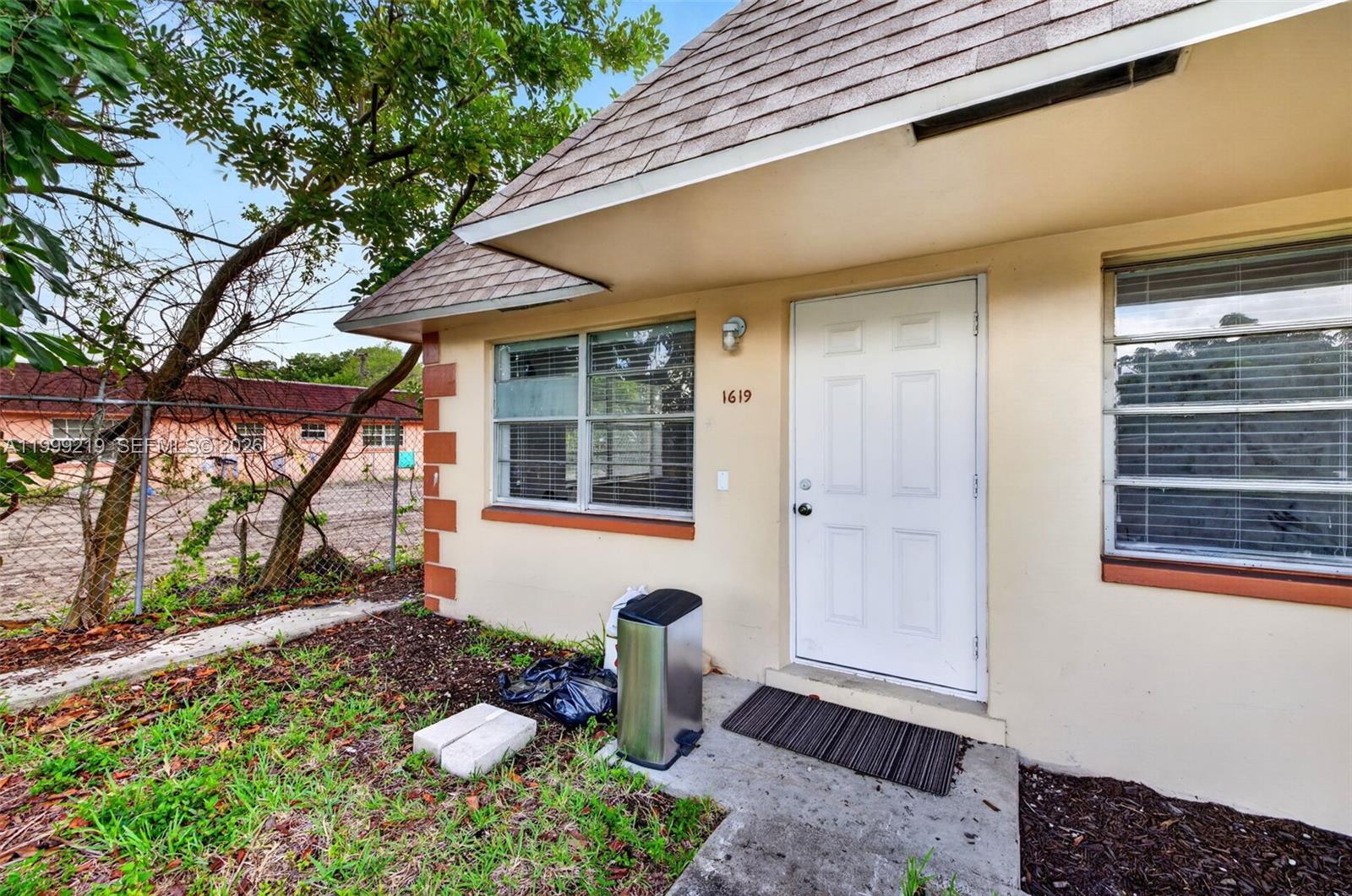   /  2504 sq. ft. $ 2026-04-11 0 Photo