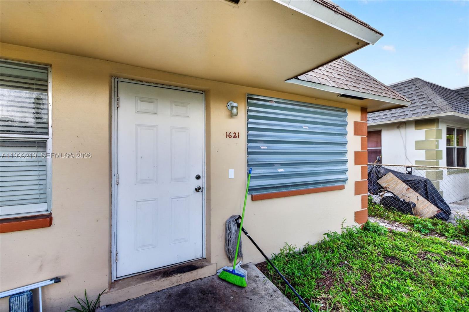   /  2504 sq. ft. $ 2026-04-11 0 Photo