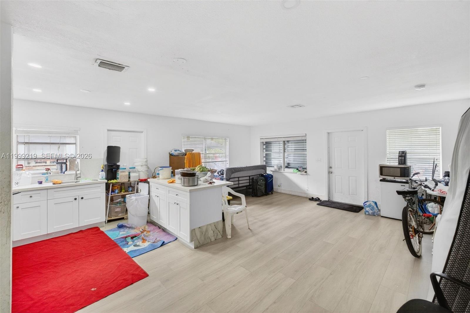   /  2504 sq. ft. $ 2026-04-11 0 Photo