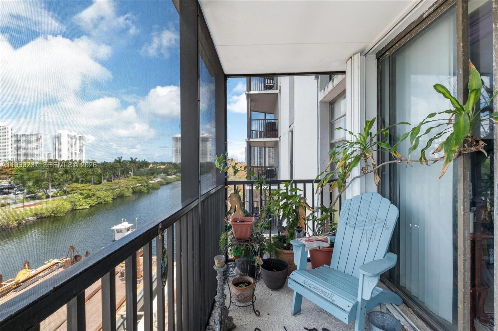 Photo of 3475 Country Club Dr  #619, Aventura, Florida, 33180 - 