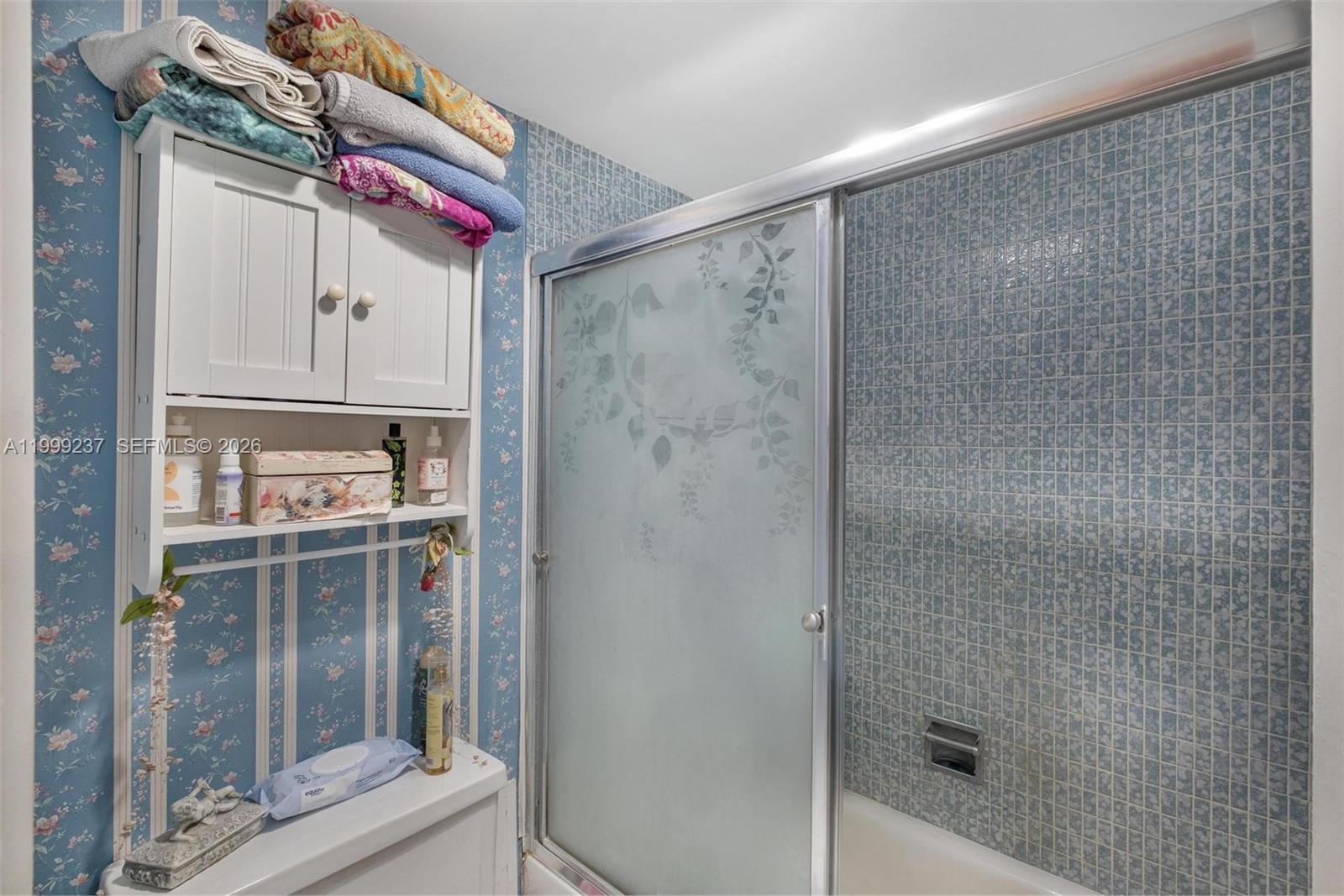 Photo of 3475 Country Club Dr  #619, Aventura, Florida, 33180 - 