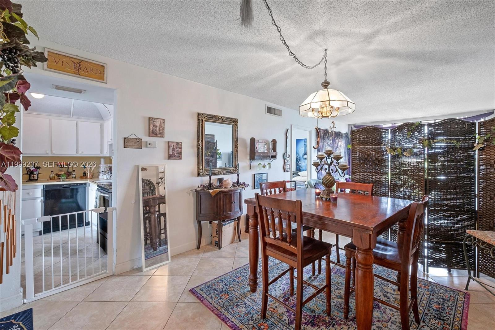 Photo of 3475 Country Club Dr  #619, Aventura, Florida, 33180 - 