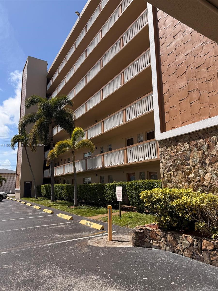 Photo of #401, Hallandale Beach, Florida, 33009 -