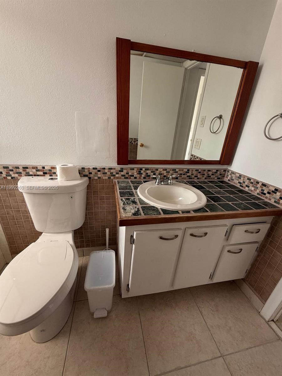 Photo of #401, Hallandale Beach, Florida, 33009 -