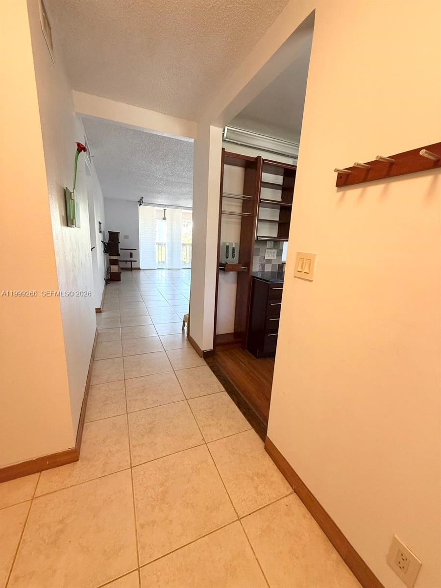 Photo of #401, Hallandale Beach, Florida, 33009 -
