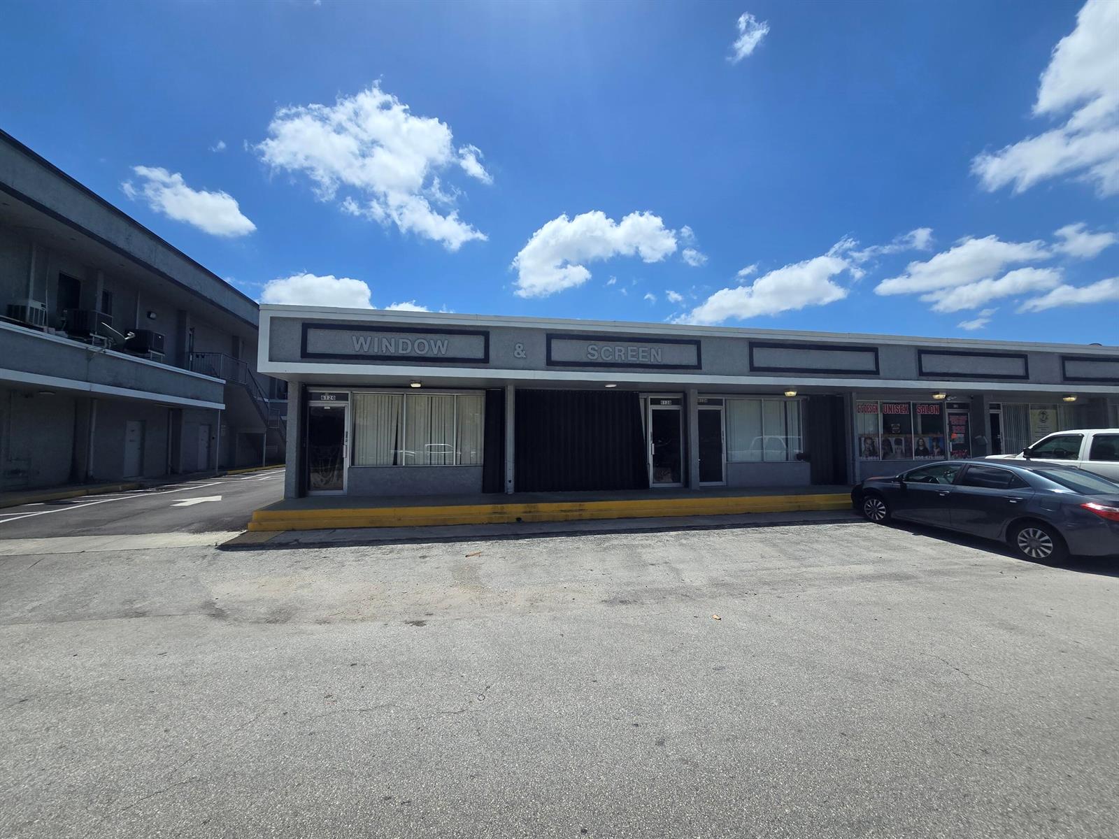 Ver detalles 10-2 / 0 sq. ft. $ 2026-06-03 0 foto