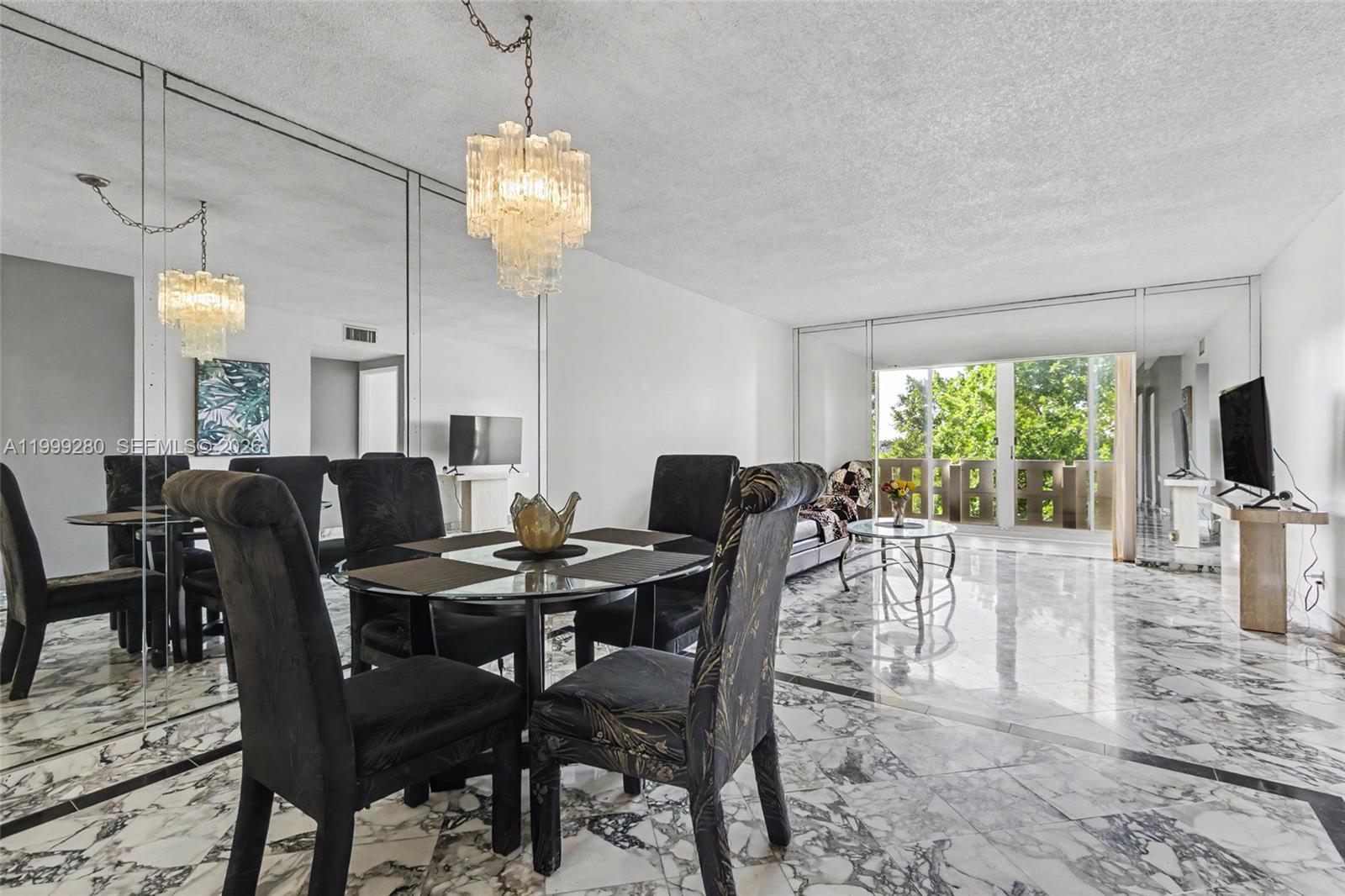 See details 405 1 / 2 844 sq. ft. $ 2026-04-11 0 Photo