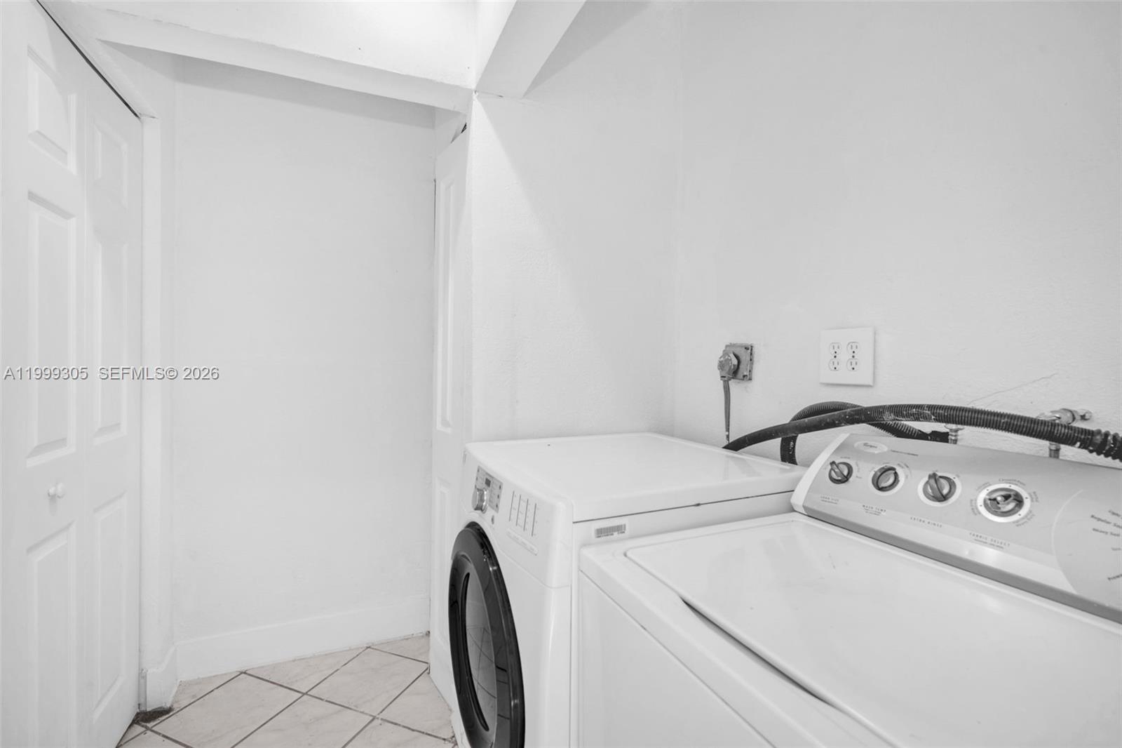 7022 3 / 2 1178 sq. ft. $ 2026-05-30 0 foto