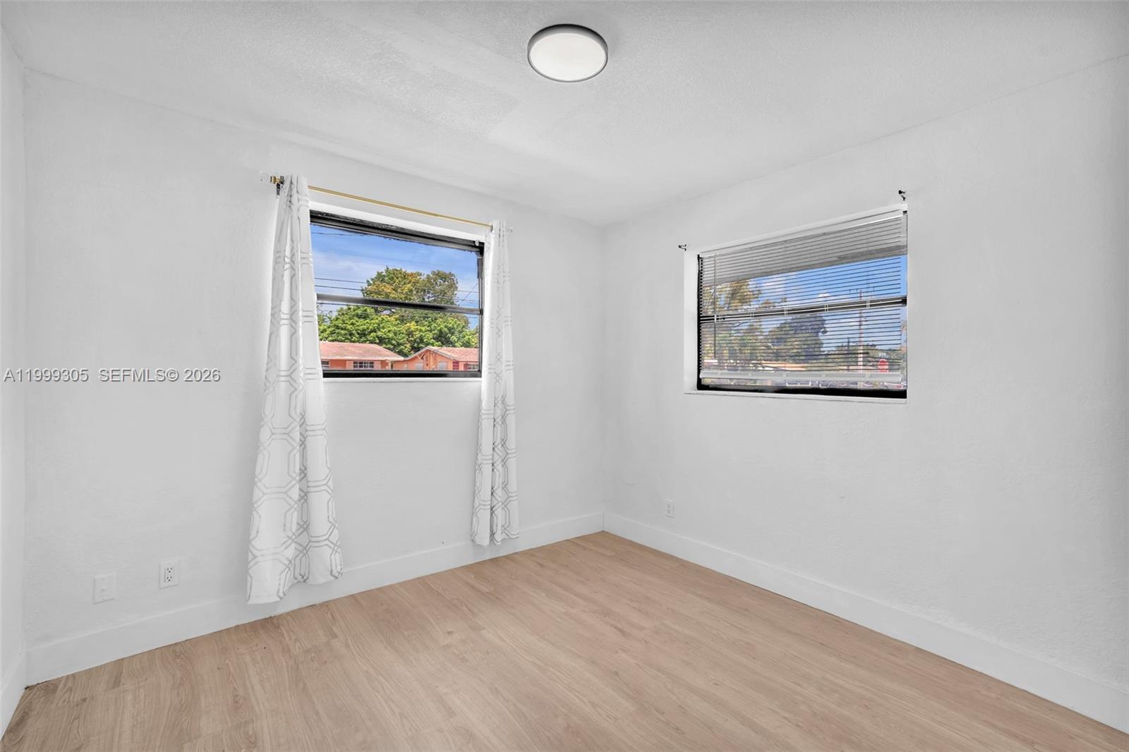 7022 3 / 2 1178 sq. ft. $ 2026-05-30 0 foto