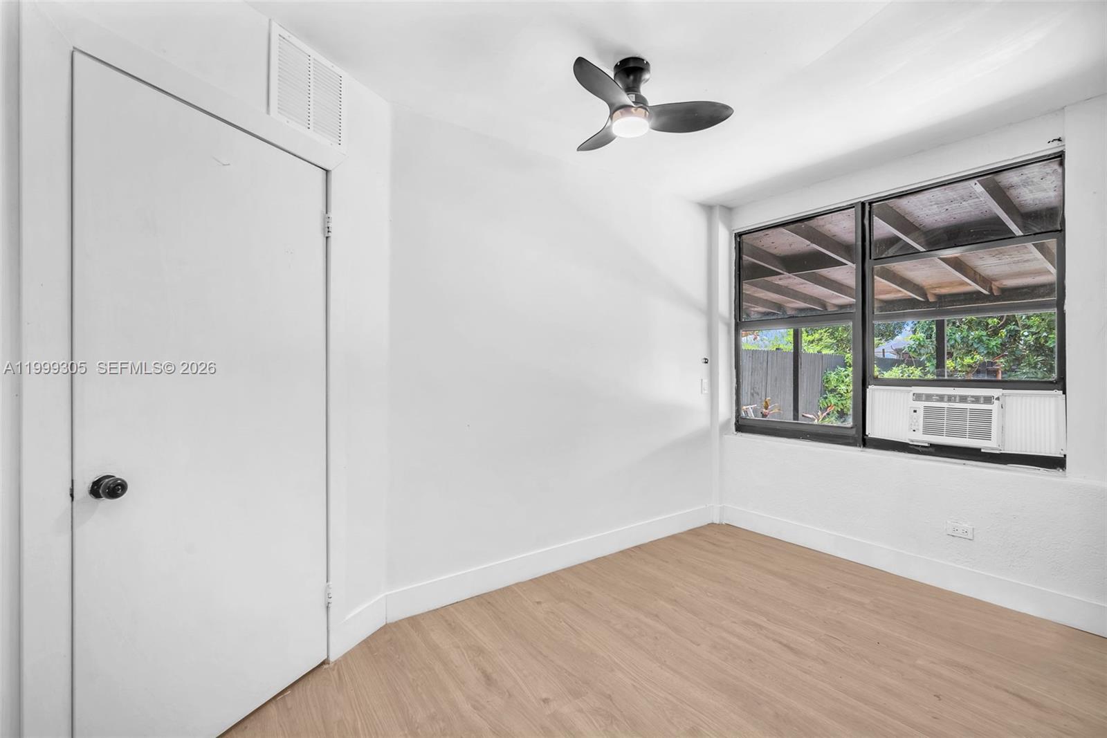 7022 3 / 2 1178 sq. ft. $ 2026-05-30 0 foto