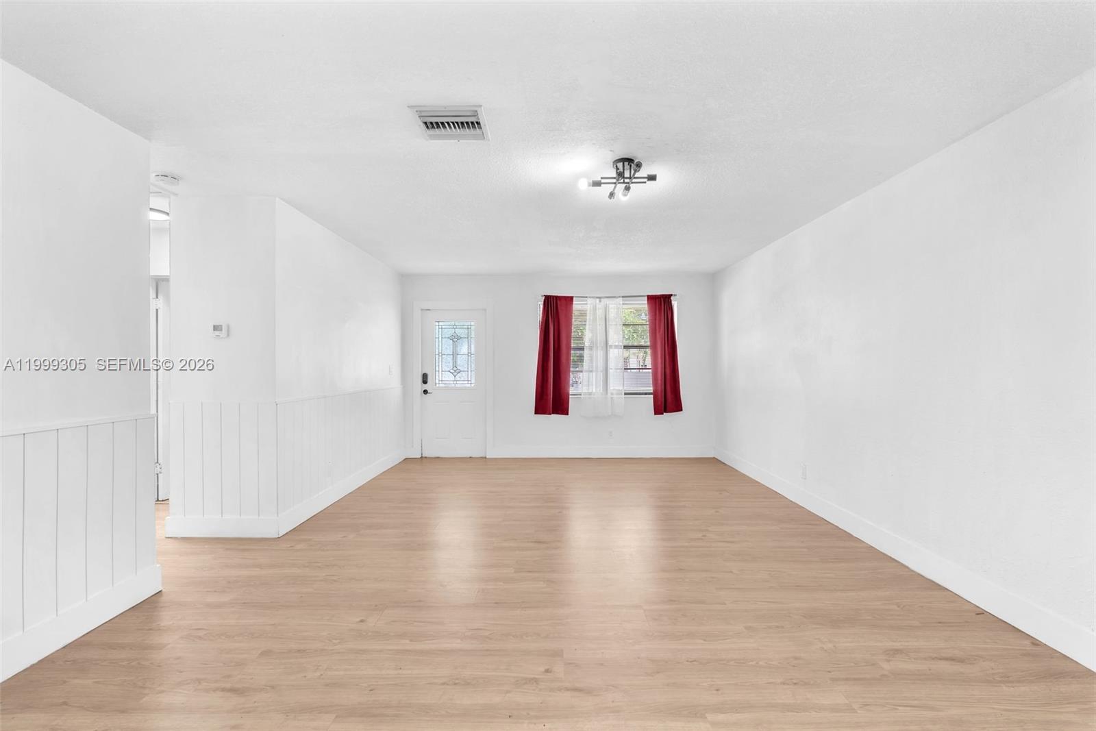 7022 3 / 2 1178 sq. ft. $ 2026-05-30 0 foto