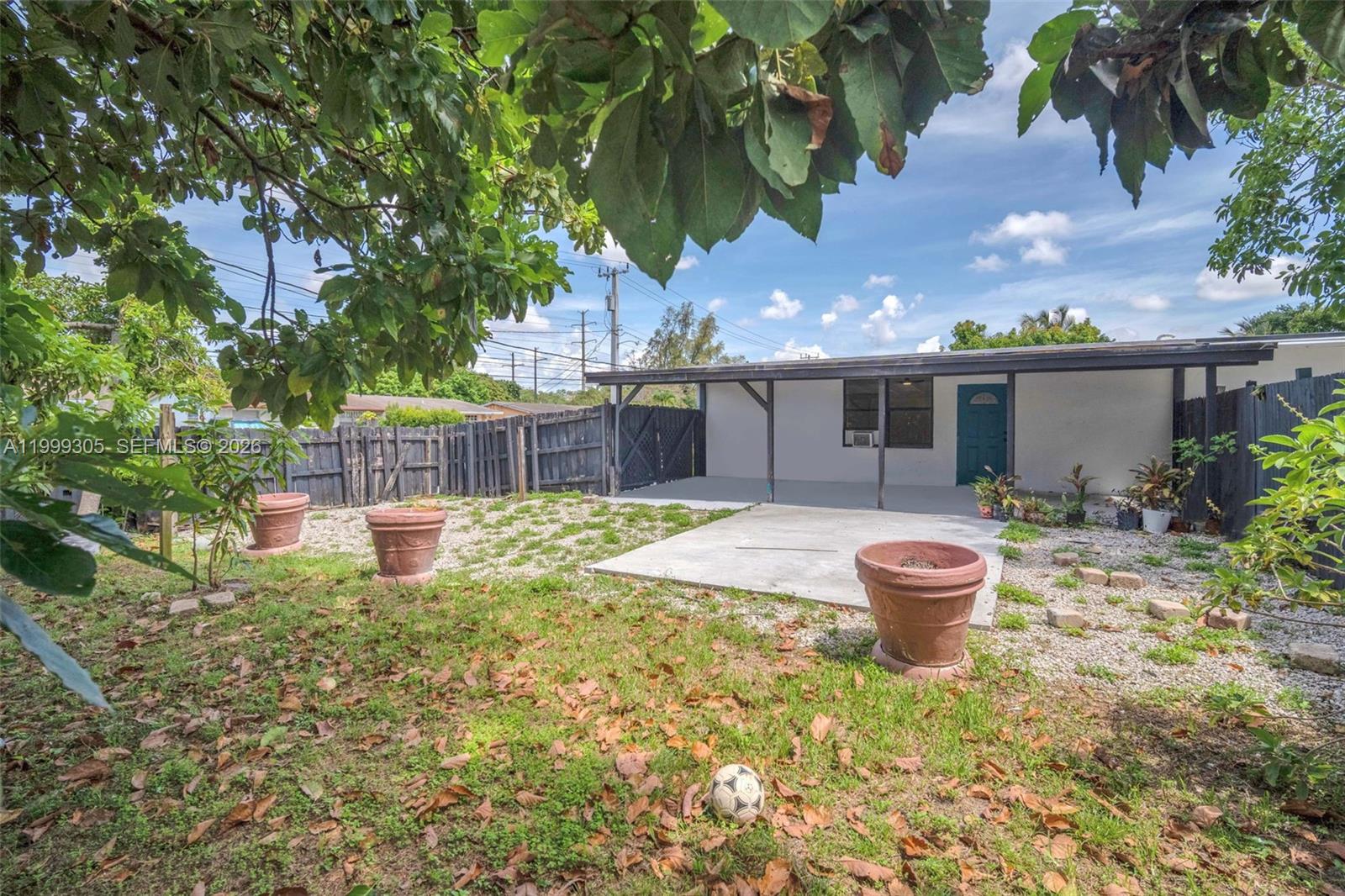 7022 3 / 2 1178 sq. ft. $ 2026-05-30 0 foto