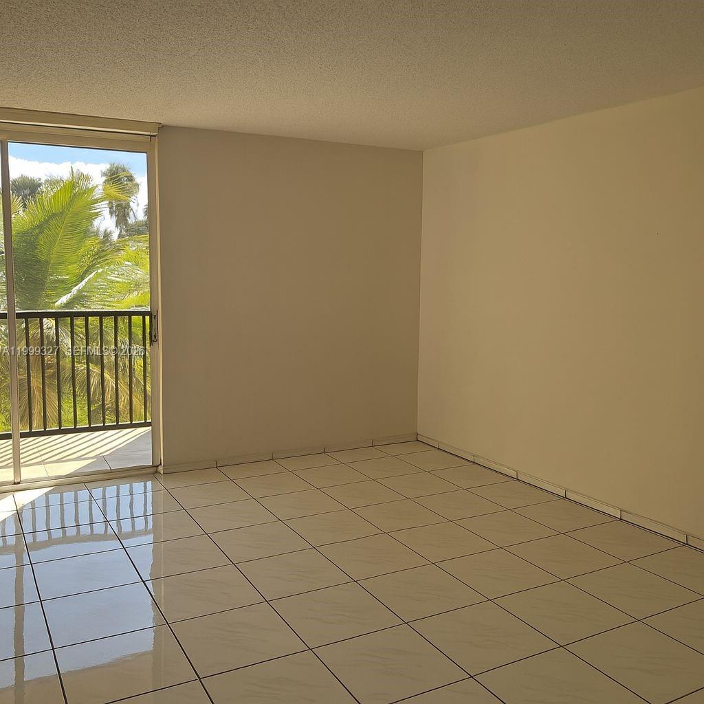 Photo of 20335 Country Club Dr #206, Aventura, Florida, 33180 -