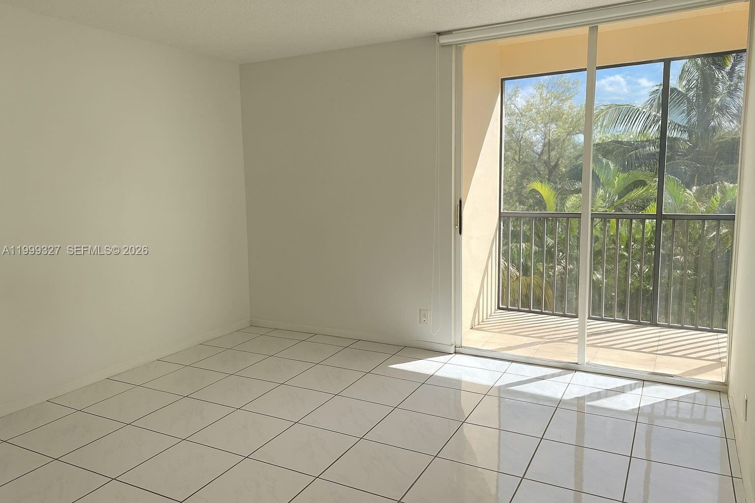 Photo of 20335 Country Club Dr #206, Aventura, Florida, 33180 -