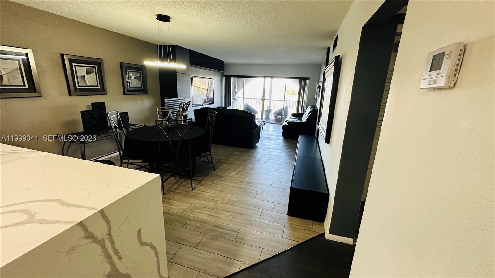 508 2 / 2 1074 sq. ft. $ 2026-04-11 0 Photo