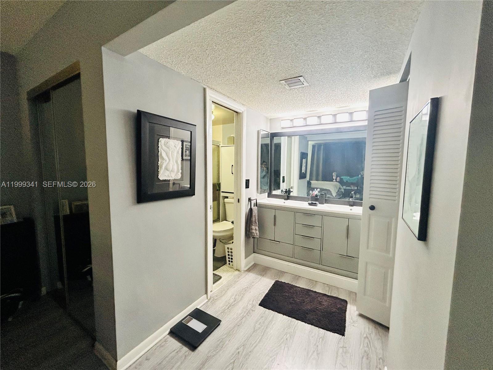 508 2 / 2 1074 sq. ft. $ 2026-04-11 0 Photo