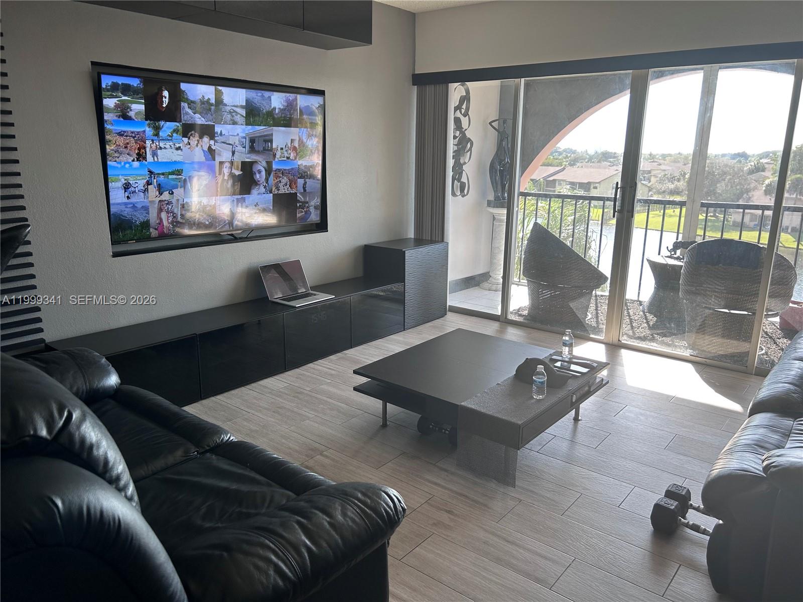 508 2 / 2 1074 sq. ft. $ 2026-04-11 0 Photo