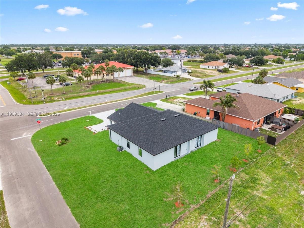Ver detalles / 2498 sq. ft. $ 2026-06-01 0 foto