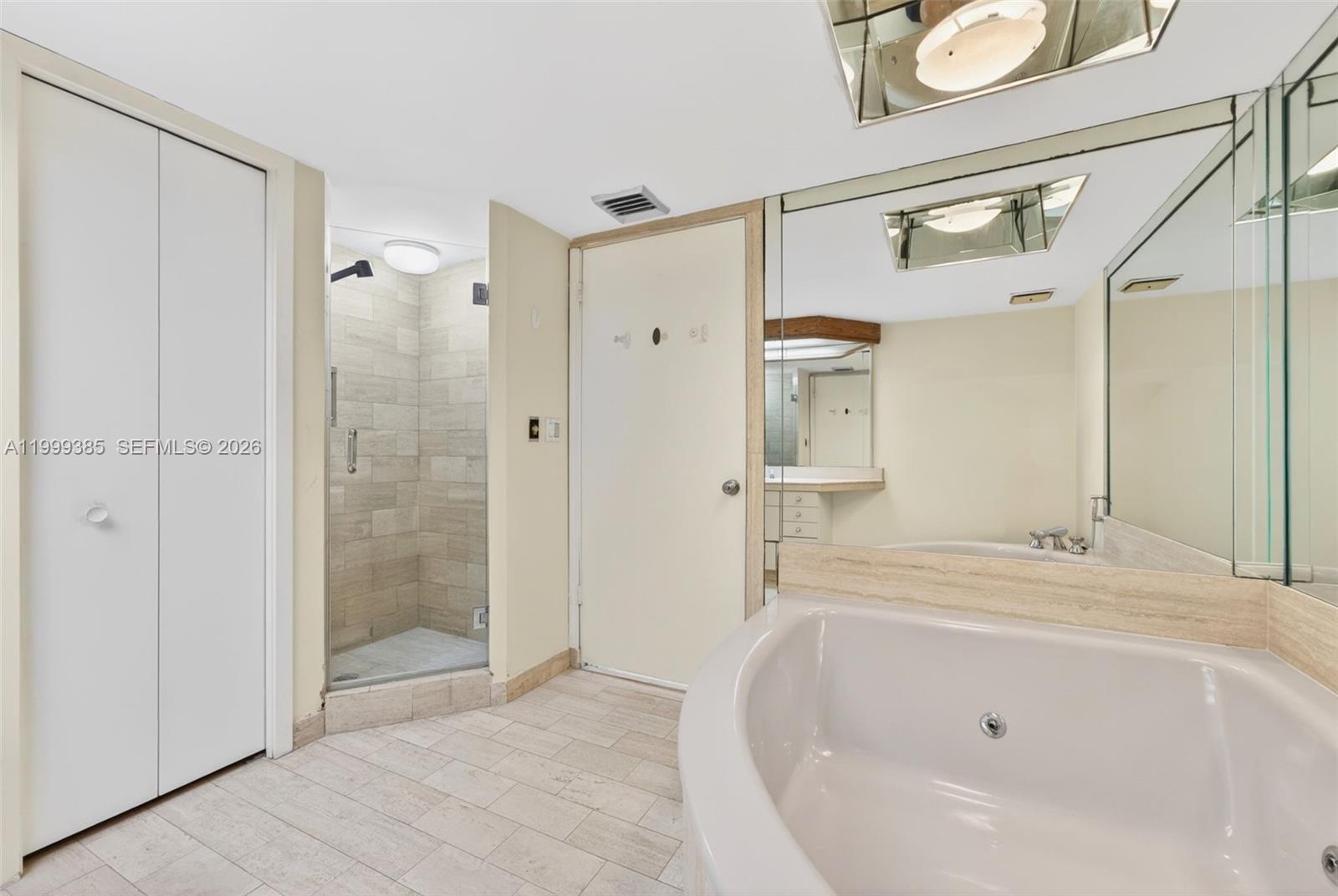 Photo of 19355 Turnberry Way  #24C, Aventura, Florida, 33180 - 