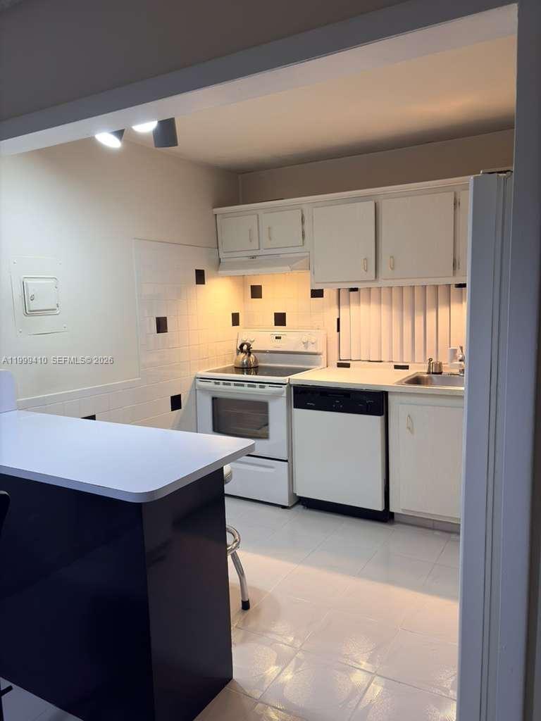 Photo of 16909 Bay Rd  #1018, Sunny Isles Beach, Florida, 33160 - 