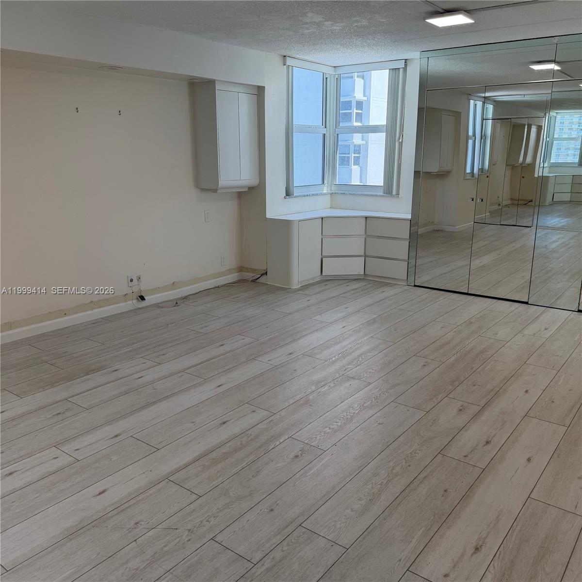 Photo of 1880 Ocean Dr  #TS706, Hallandale Beach, Florida, 33009 - Primary Bedroom