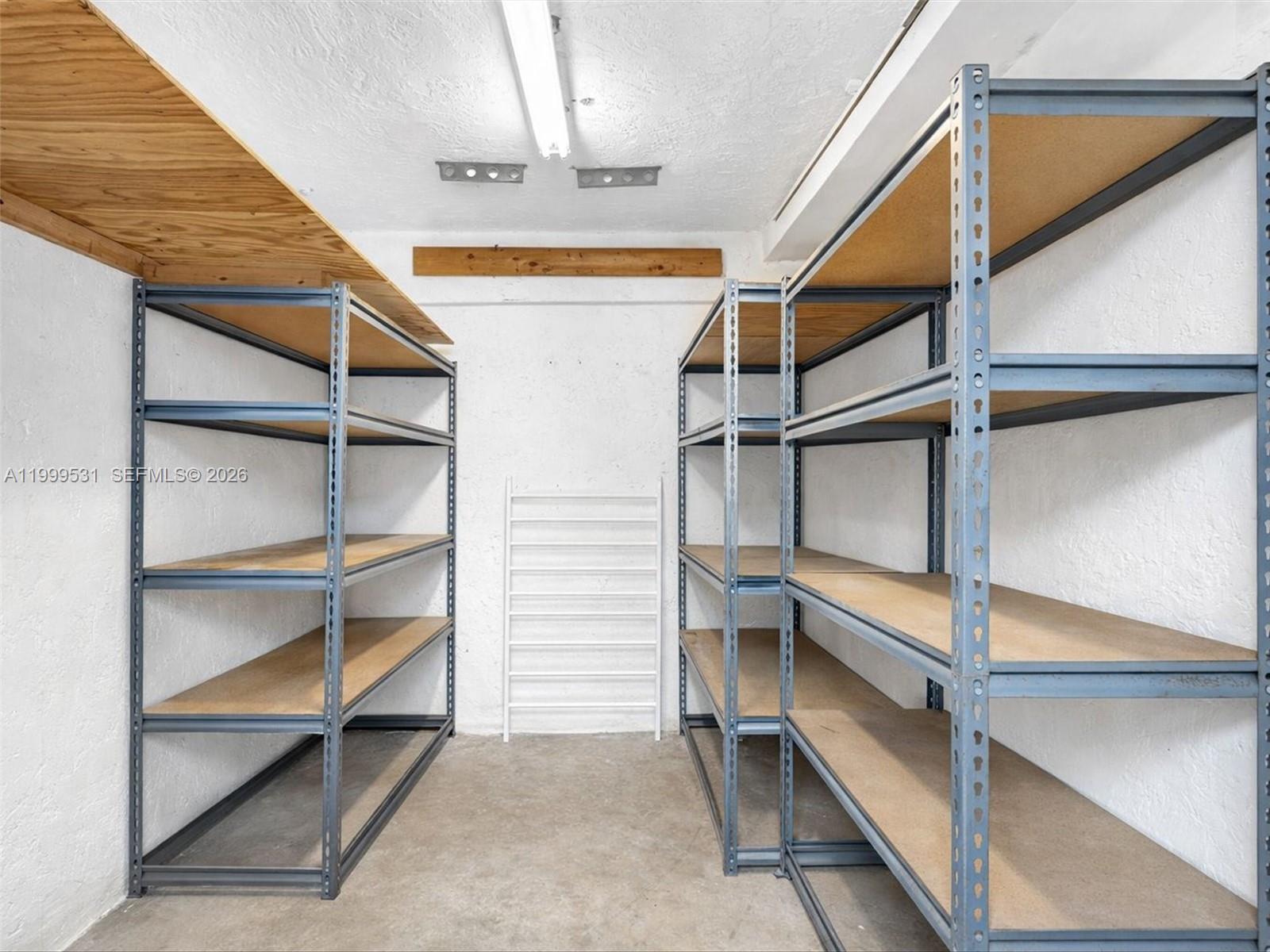 Ver detalles 3804 3 / 3 1444 sq. ft. $ 2026-06-17 0 foto