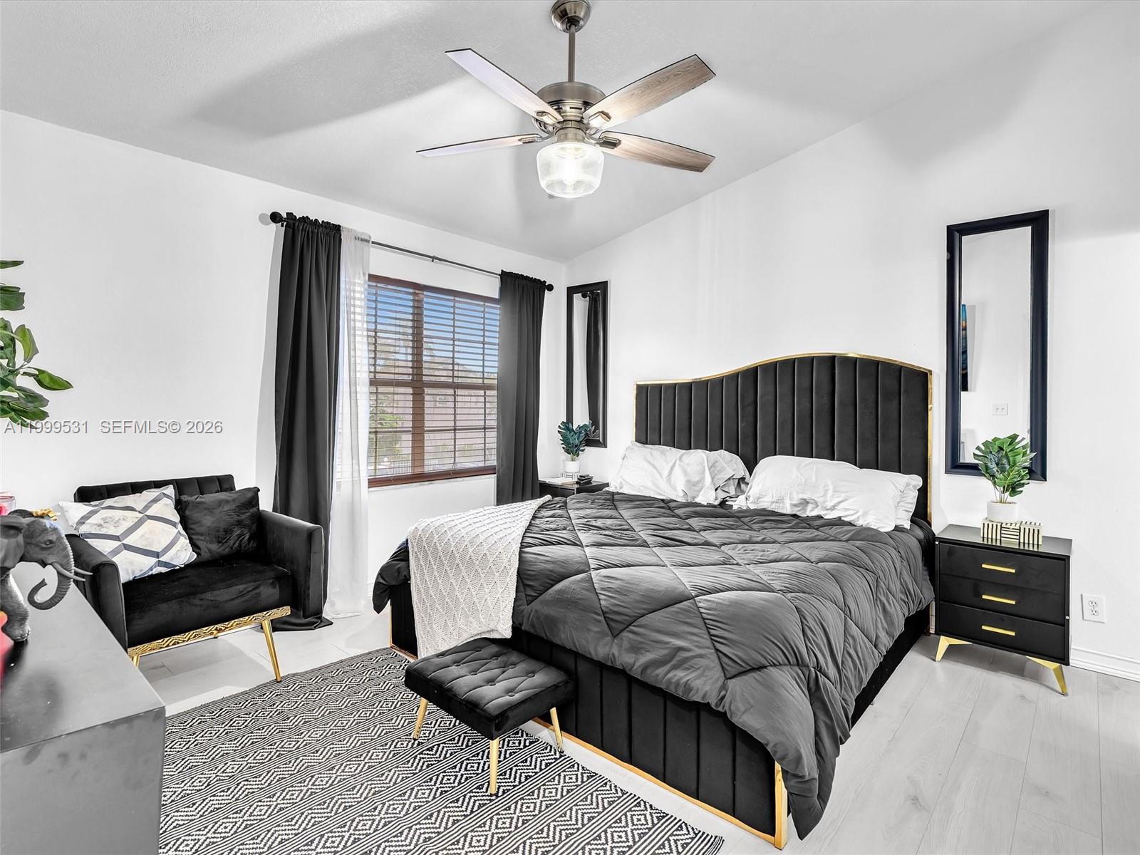 Ver detalles 3804 3 / 3 1444 sq. ft. $ 2026-06-17 0 foto