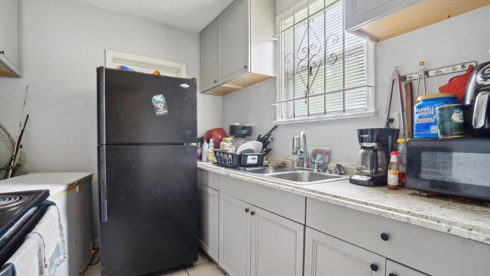   / 0 1664 sq. ft. $ 2026-06-21 0 foto