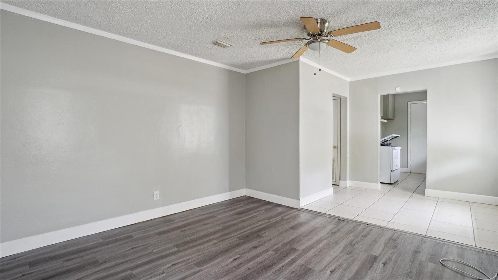   / 0 1664 sq. ft. $ 2026-06-21 0 foto