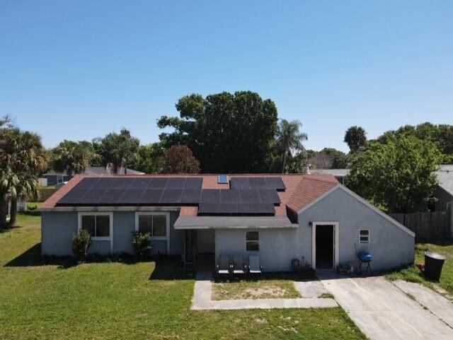 Ver detalles 4904 4 / 2 1404 sq. ft. $ 2026-06-19 0 foto