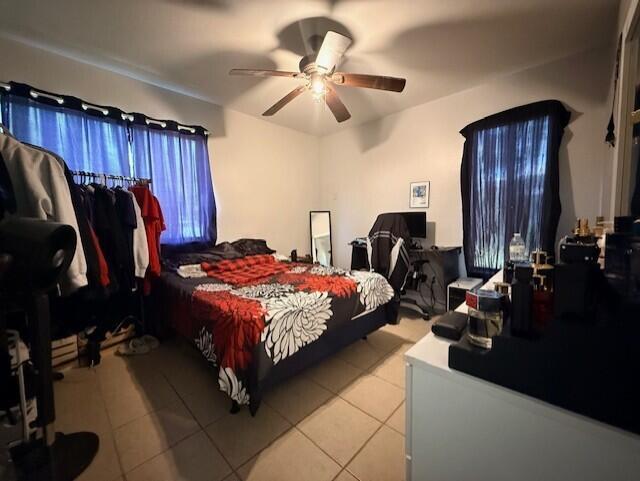 Ver detalles 4904 4 / 2 1404 sq. ft. $ 2026-06-19 0 foto