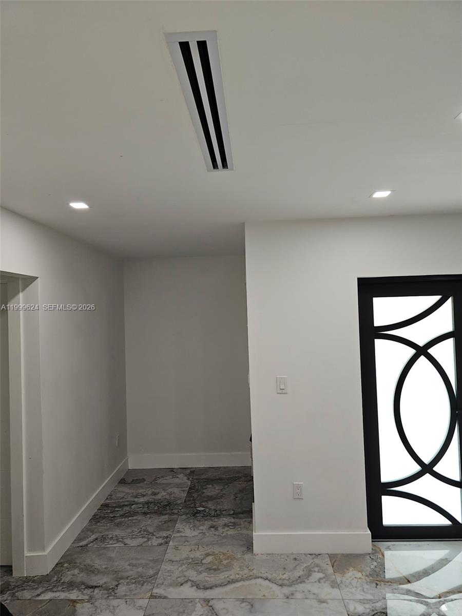 3617 4 / 2 1961 sq. ft. $ 2026-04-13 0 Photo