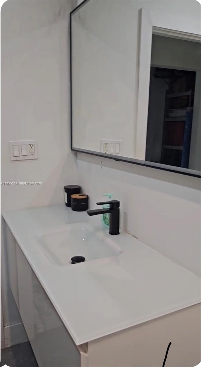 3617 4 / 2 1961 sq. ft. $ 2026-04-13 0 Photo