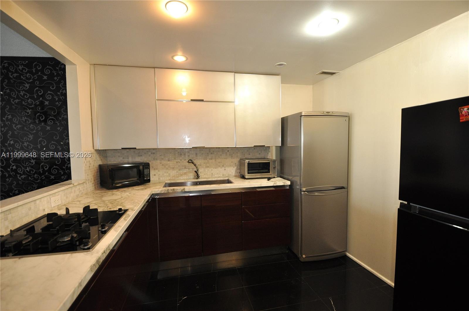Photo of 2030 Ocean Dr  #803, Hallandale Beach, Florida, 33009 - 