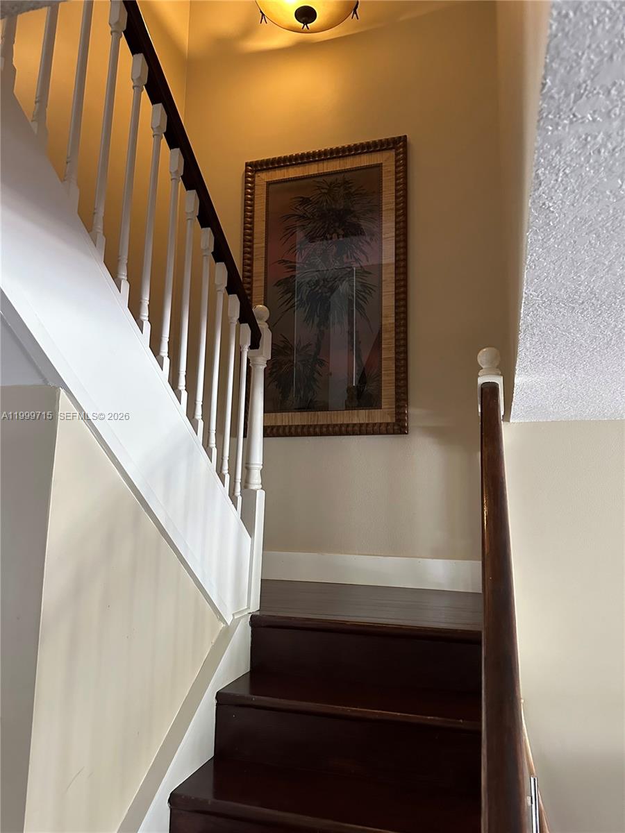 Photo of 925 26th Ave  (925), Hallandale Beach, Florida, 33009 - 