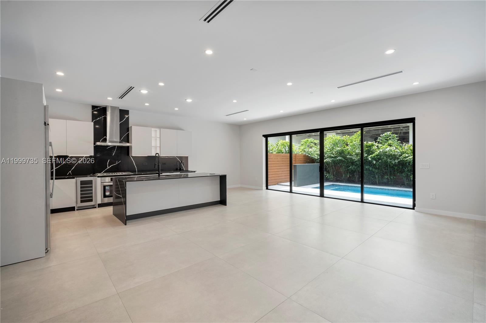   /  6002 sq. ft. $ 2026-04-13 0 Photo