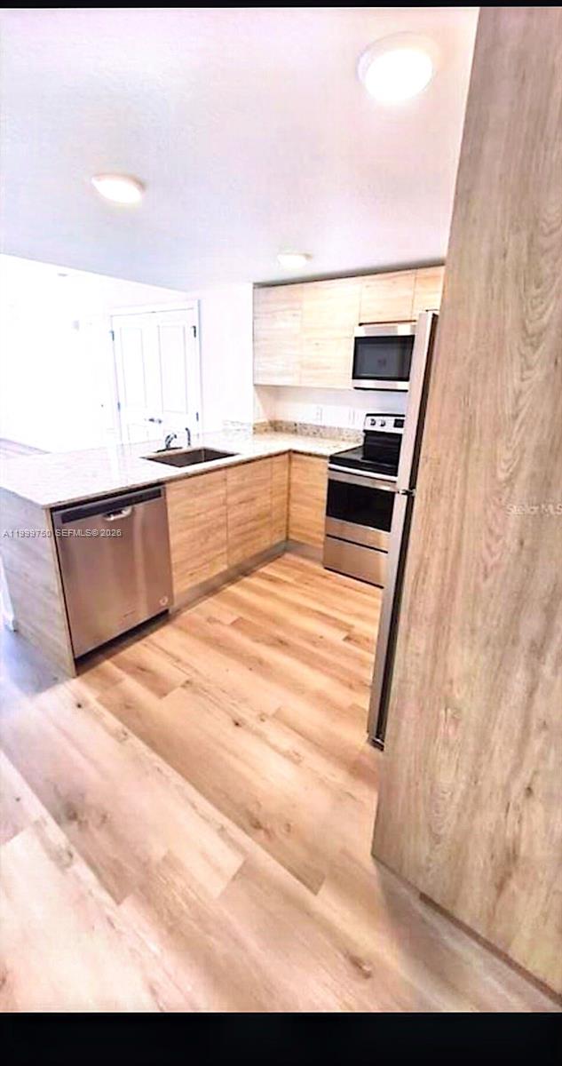 Ver detalles 205 2 / 2 sq. ft. $ 2026-04-13 0 foto