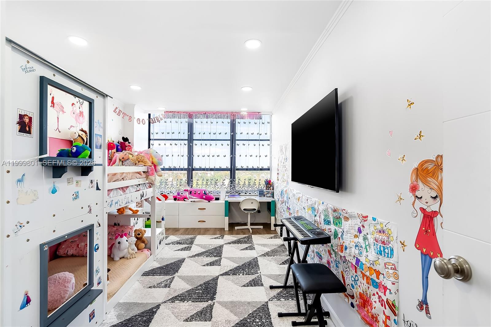 Photo of 600 Three Islands Blvd  #604, Hallandale Beach, Florida, 33009 - 