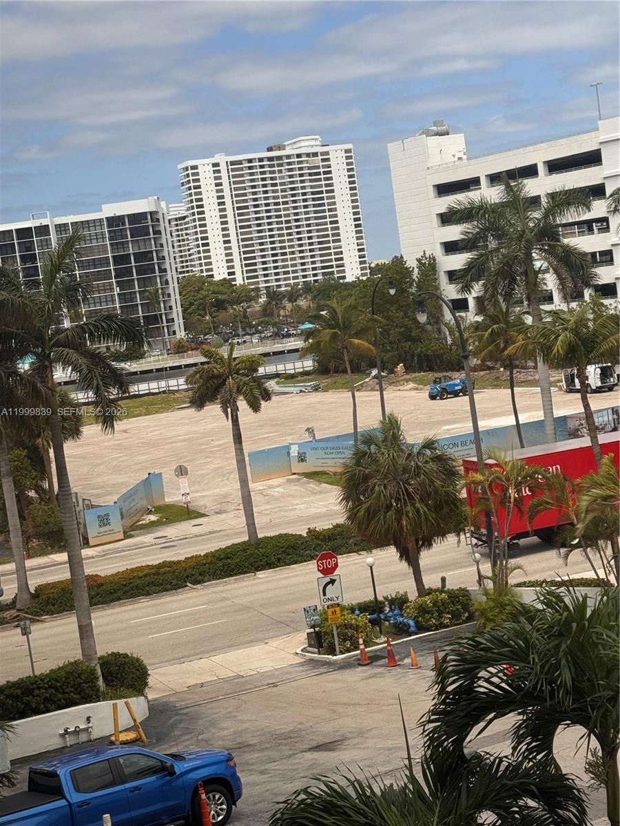 Photo of 3725 Ocean Dr  #421, Hollywood, Florida, 33019 - 