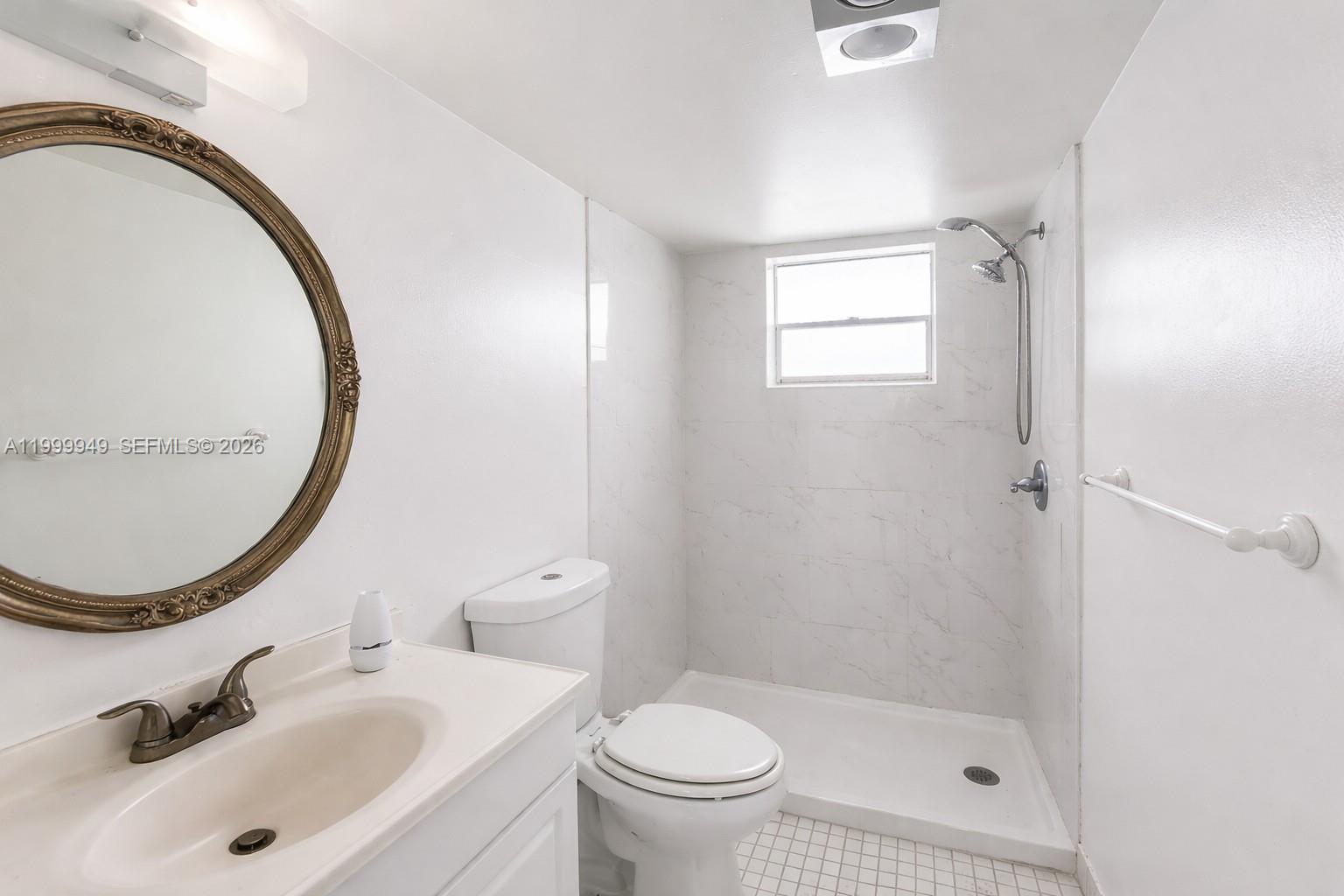 See details 302 1 / 2 775 sq. ft. $ 2026-05-05 0 Photo