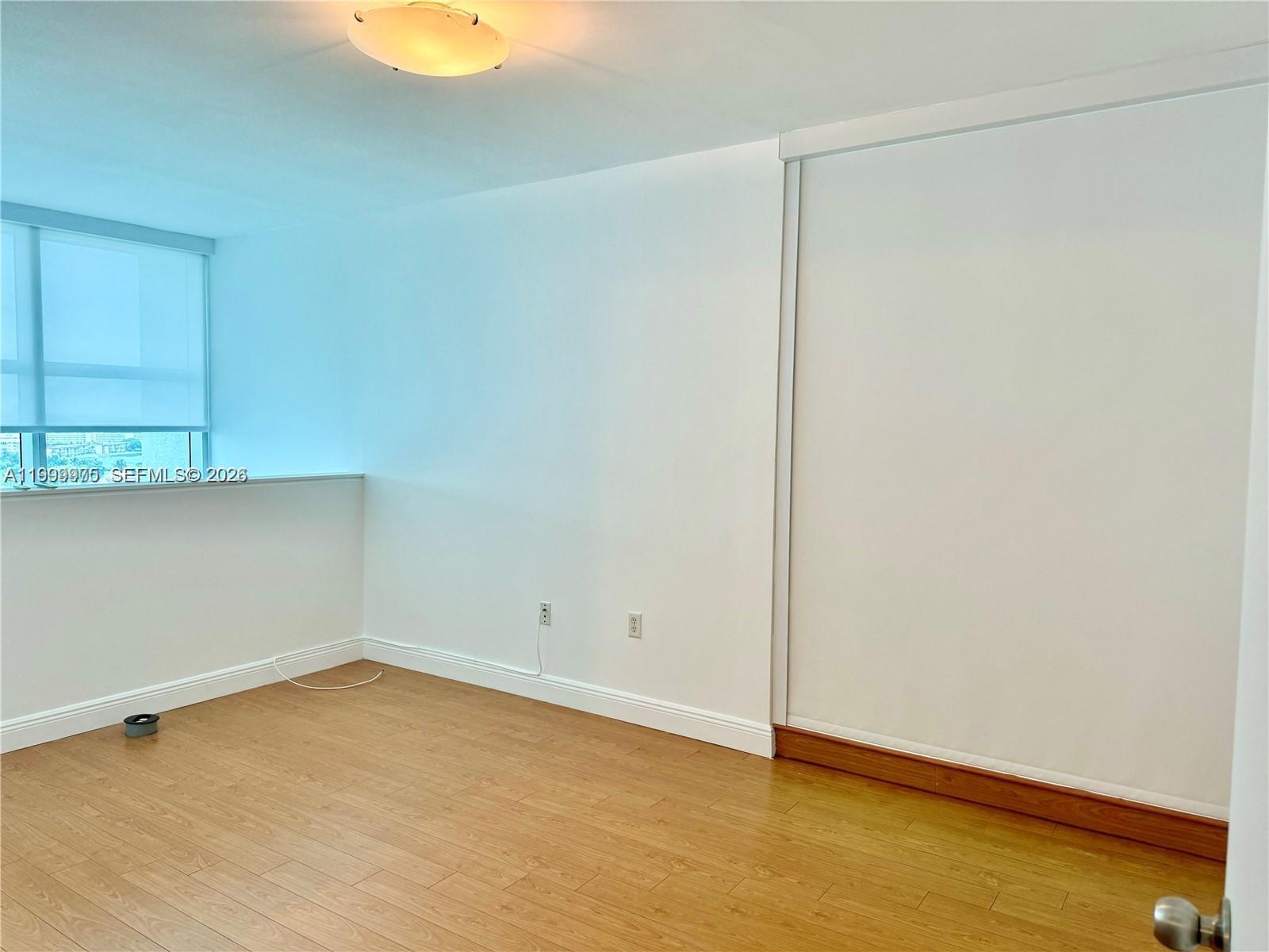 Photo of 3131 188th St  #2-1213, Aventura, Florida, 33180 - 