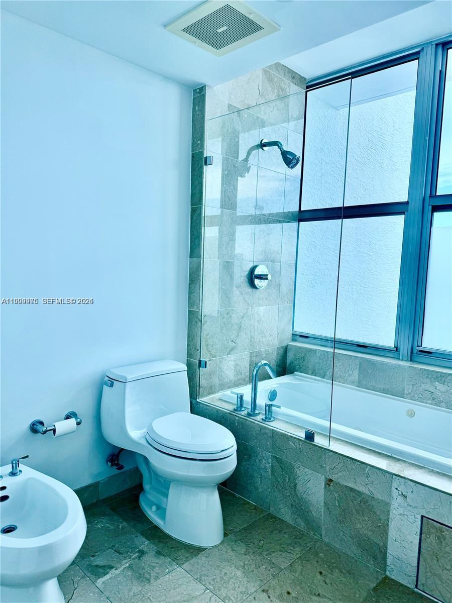 Photo of 3131 188th St  #2-1213, Aventura, Florida, 33180 - 