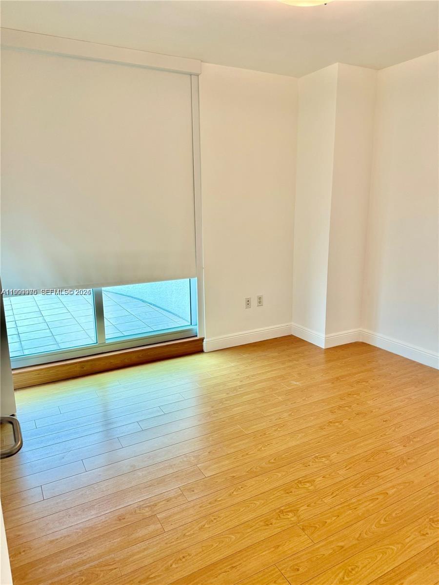 Photo of 3131 188th St  #2-1213, Aventura, Florida, 33180 - 