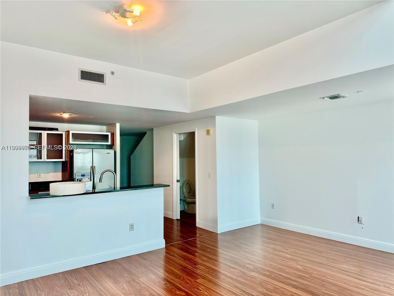 Photo of 3131 188th St  #2-1213, Aventura, Florida, 33180 - 