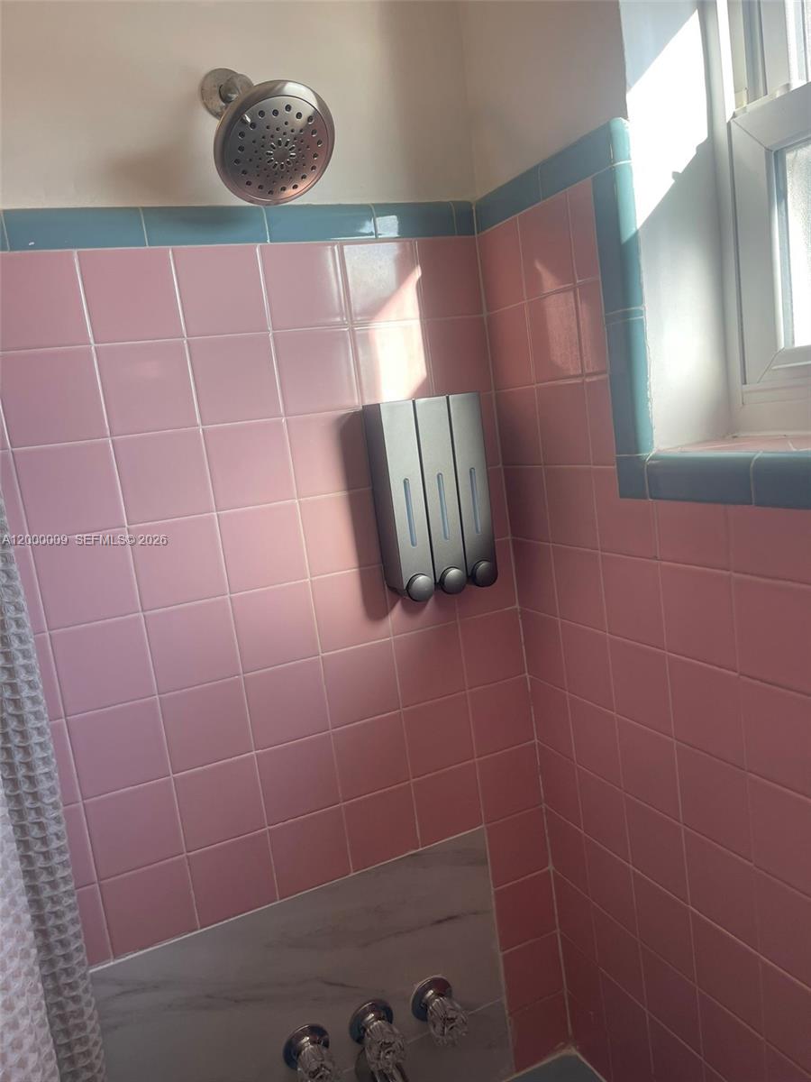   /  1672 sq. ft. $ 2026-04-13 0 Photo